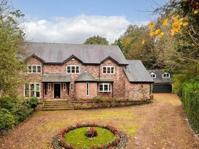 House for sale in Knutsford
