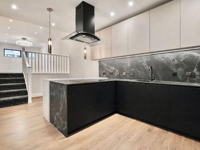 Apartment for rent in Crossflatts, West Yorkshire