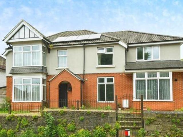 House for sale in Swindon