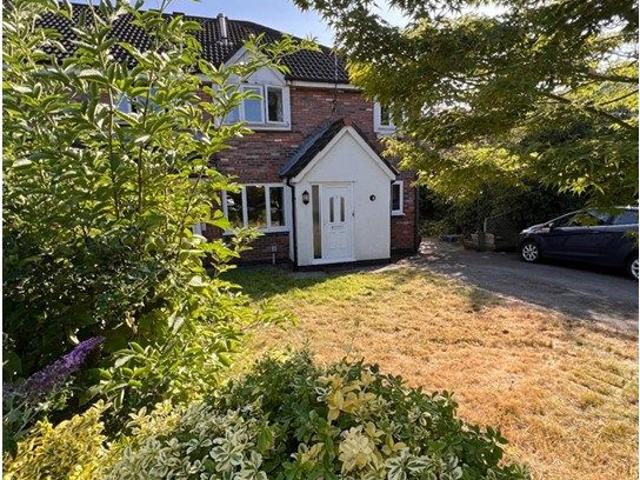 Apartment for rent in Warrington