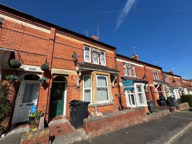 Room for rent in Yeovil, Somerset