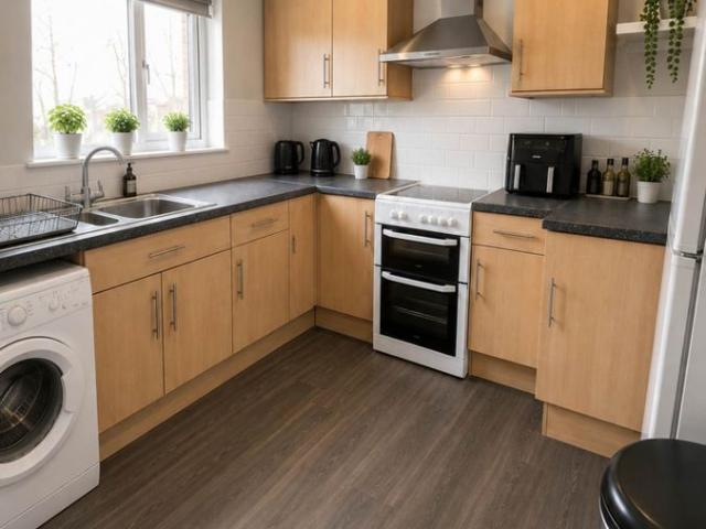 Room for rent in Locksbottom, Greater London