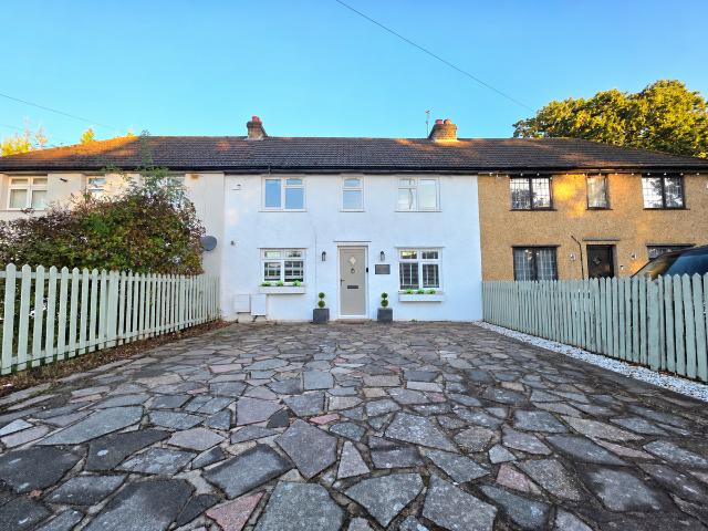 House for rent in Farnborough Park, Greater London