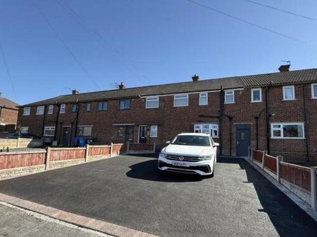 House for sale in Halton