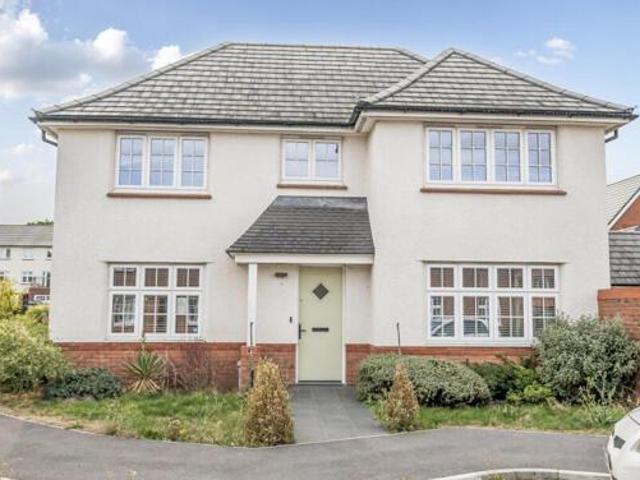 House for sale in Swindon