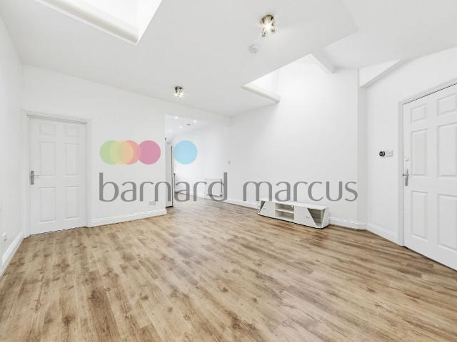 Apartment for rent in London Borough of Croydon, Greater London