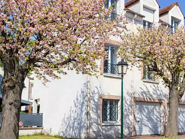 Maison vente à Saint-Germain-en-Laye, Croissy-sur-seine