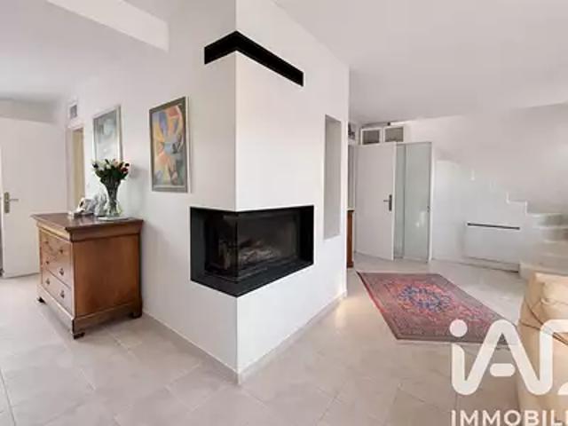 Maison vente à Saint-Germain-en-Laye, Croissy-sur-seine