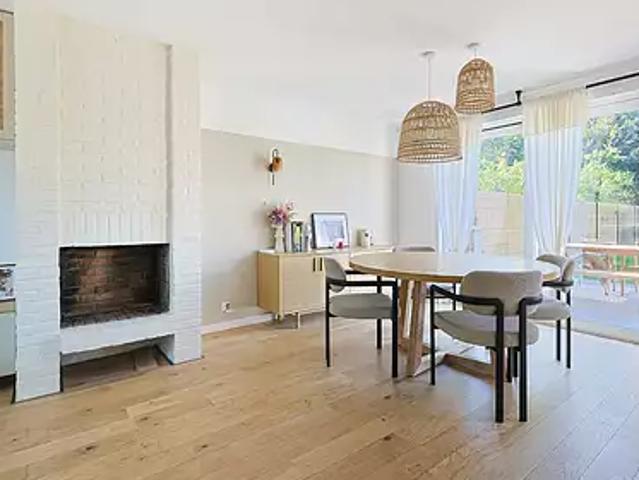 Maison vente à Lille, Croix