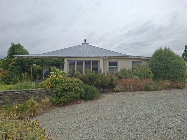 House for rent in Otakou