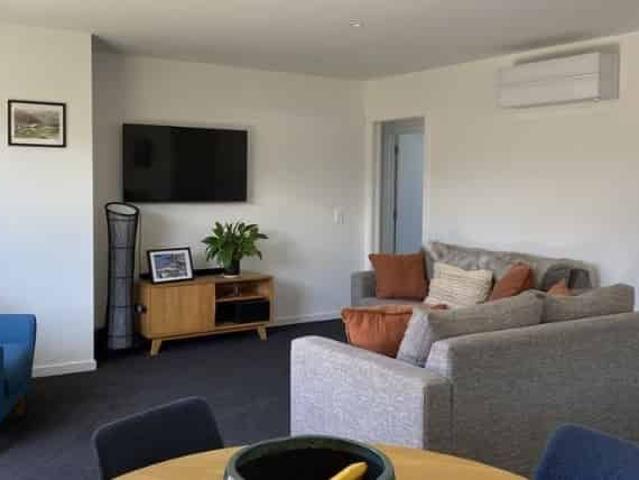 Room for rent in Cromwell Community, Central Otago District