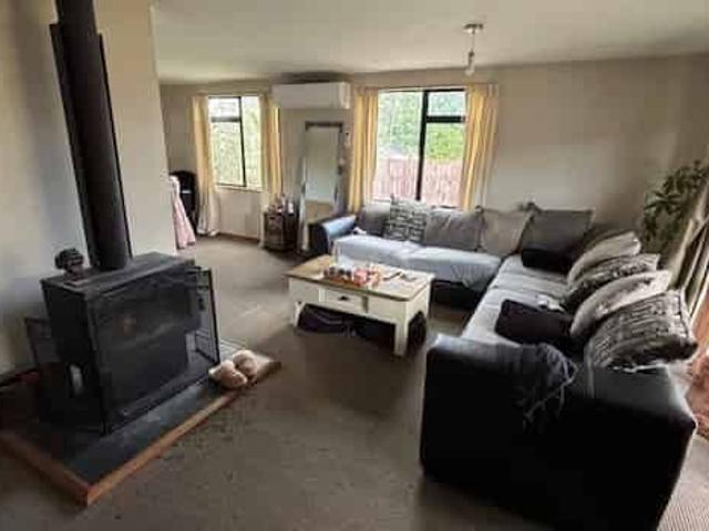 Room for rent in Cromwell Community, Central Otago District