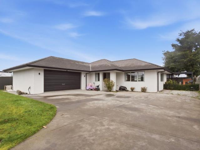 House for rent in Otakou