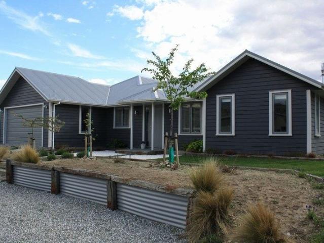 House for rent in Otakou