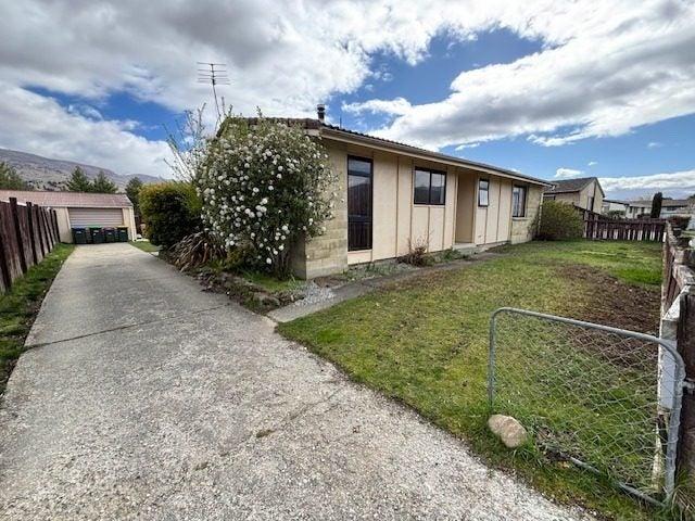 House for rent in Cromwell Community, Central Otago District