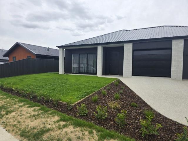 House for rent in Otakou