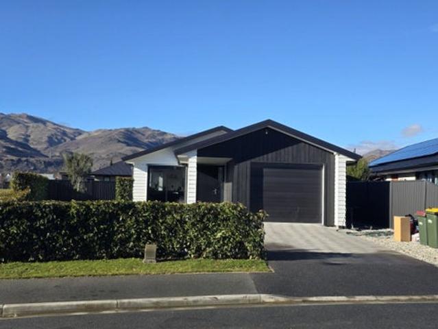 House for rent in Otakou