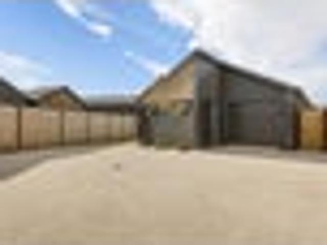 House for rent in Cromwell Community, Central Otago District