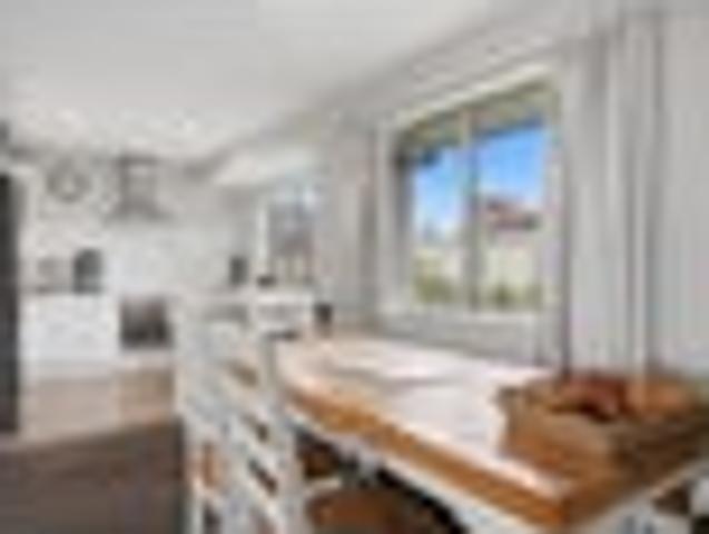 House for rent in Otakou