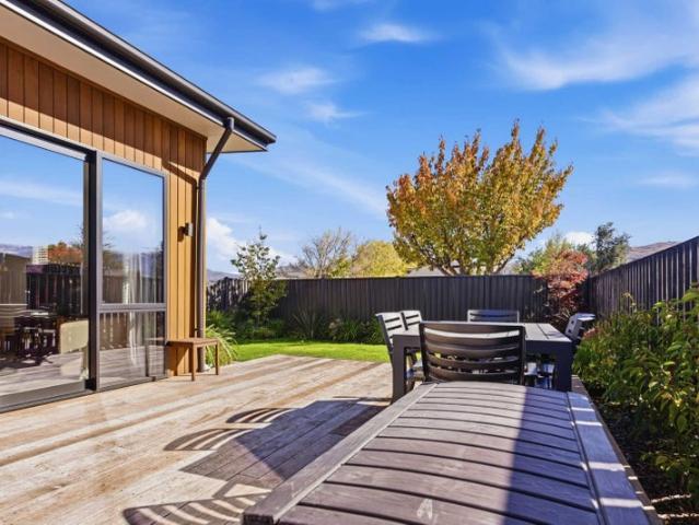 House for rent in Otakou
