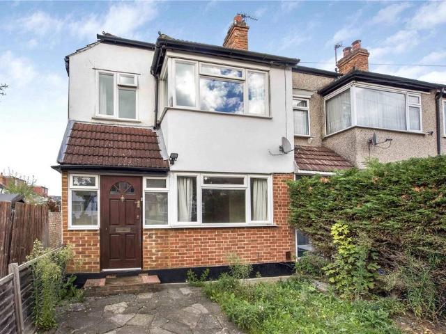 House for rent in Royal Borough of Kingston upon Thames, Greater London