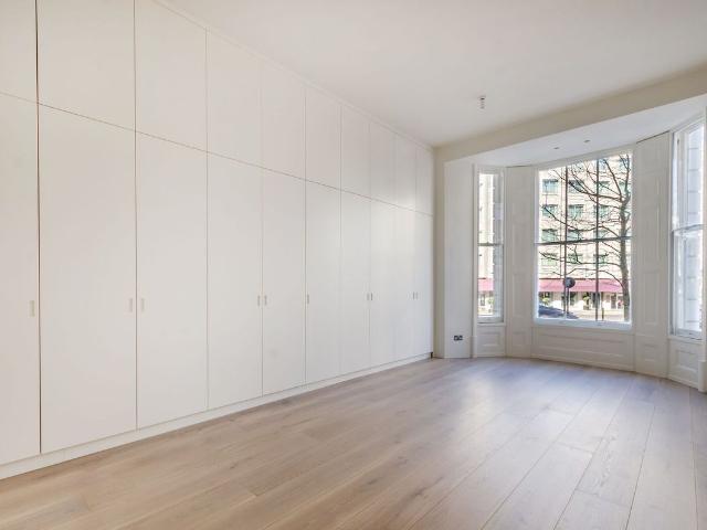 Studio for rent in Earl's Court, Greater London