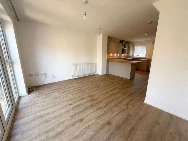 House for rent in Rossmore, Cheshire