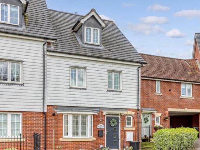 House for sale in Lyons, Greater London