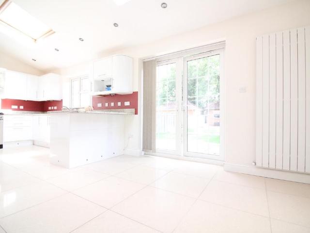 House for rent in Gould's Green, Greater London