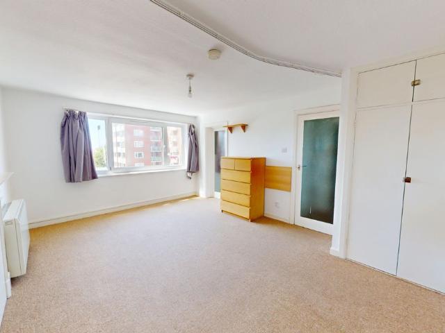 Studio for rent in Brunswick, Hove