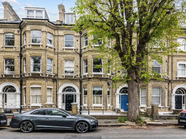 Apartment for rent in Aldrington