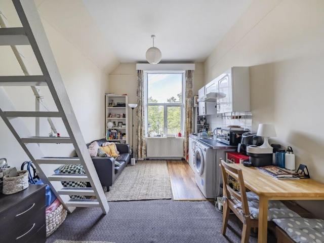 Apartment for rent in Royal Borough of Kensington and Chelsea, Greater London