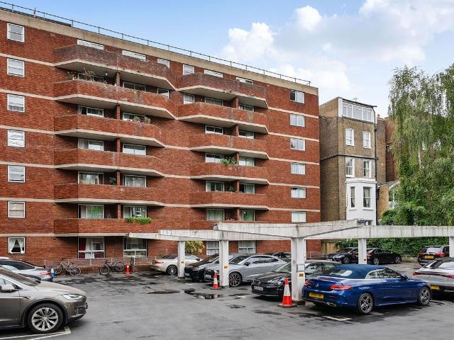 Studio for rent in Earl's Court, Greater London