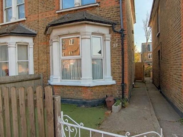 House for rent in Norbiton, Greater London