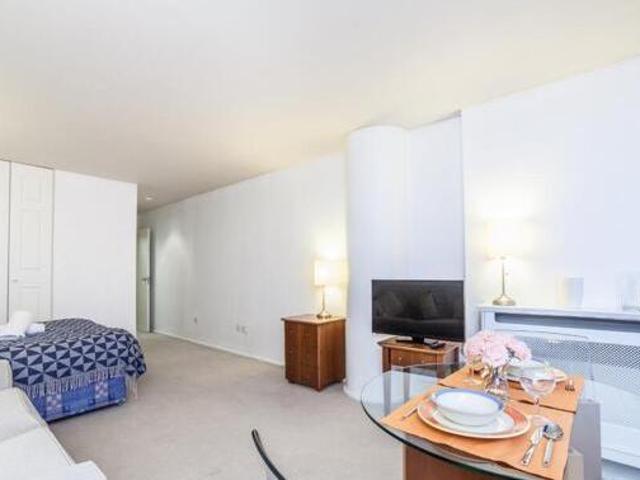 House for sale in City of London, Greater London