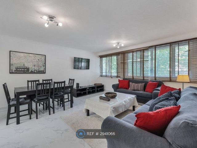 Apartment for rent in Earl's Court, Greater London