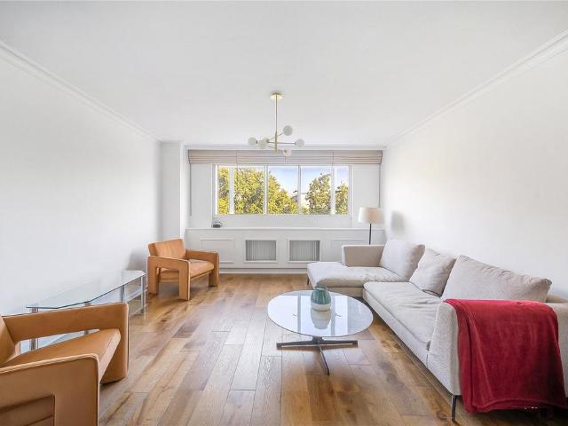 Apartment for rent in Brompton, Greater London