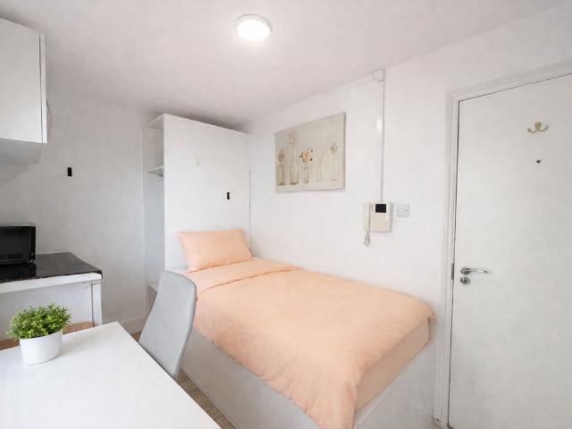 Studio for rent in South Kensington, Greater London