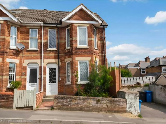 Room for rent in Upper Parkstone, Poole