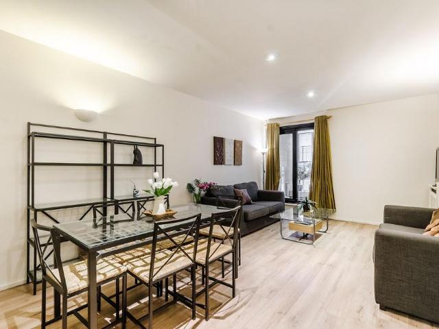 House for rent in South Kensington, Greater London