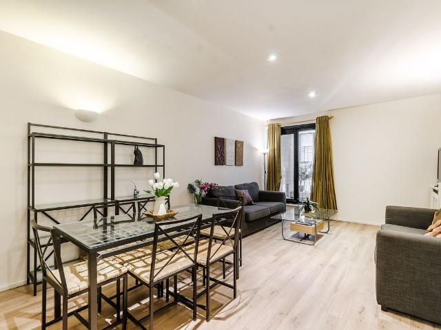 Apartment for rent in South Kensington, Greater London