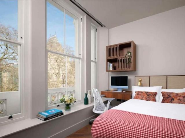 Apartment for rent in Brompton, Greater London