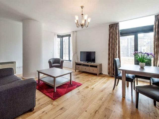 Apartment for rent in Brompton, Greater London