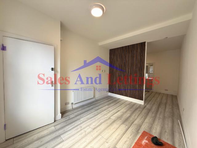 Studio for rent in Alperton, Greater London