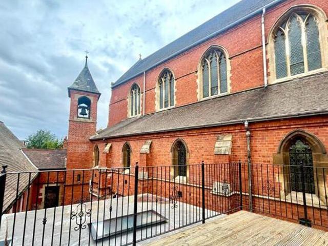 House for sale in Brayford, Lincolnshire