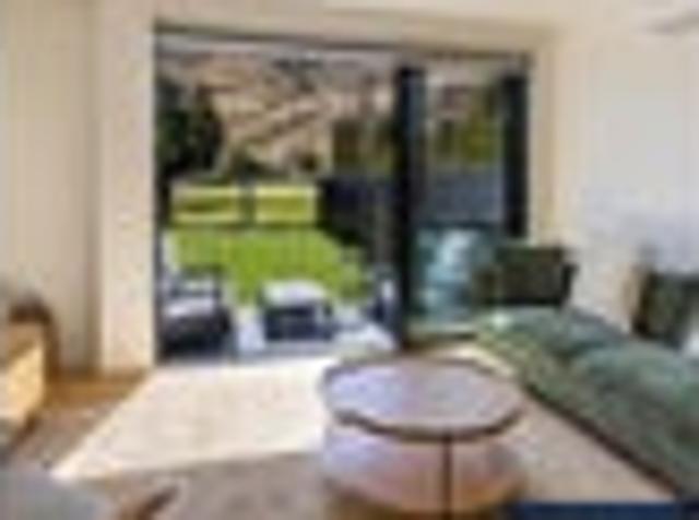 Townhouse for sale in Otakou