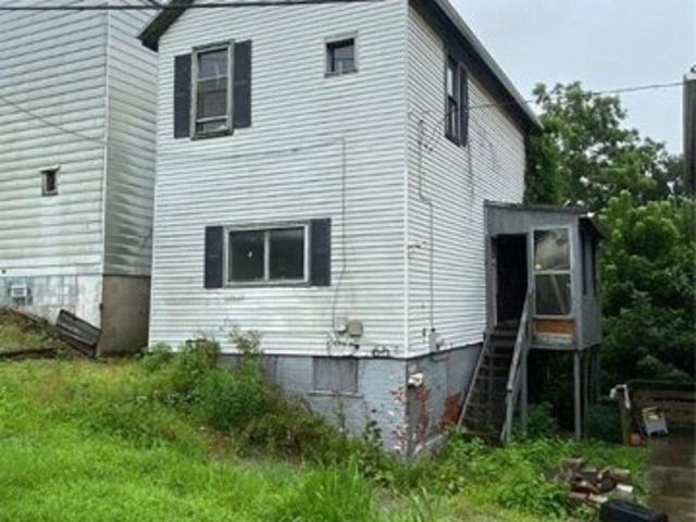 House for sale in Mckeesport