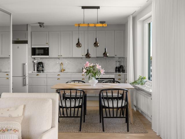 Bostadsrätt till salu i Solna, Stockholm