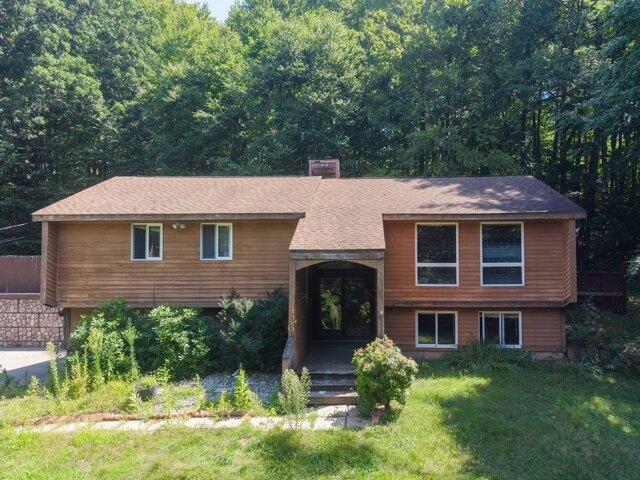 House for sale in Warren, Worcester County