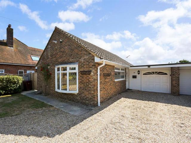 House for rent in Littlecote, West Sussex